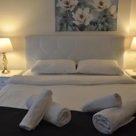 Dreams Luxury Residences & Lifestyle Apartment *