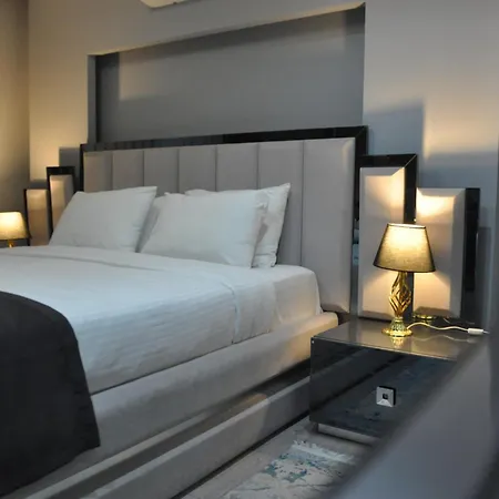 Dreams Luxury Residences & Lifestyle *