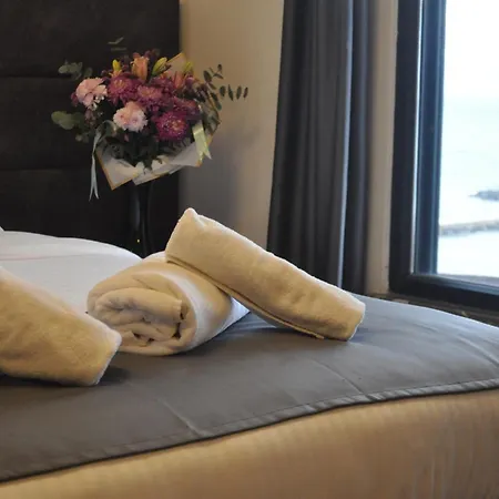 Dreams Luxury Residences & Lifestyle Apartment