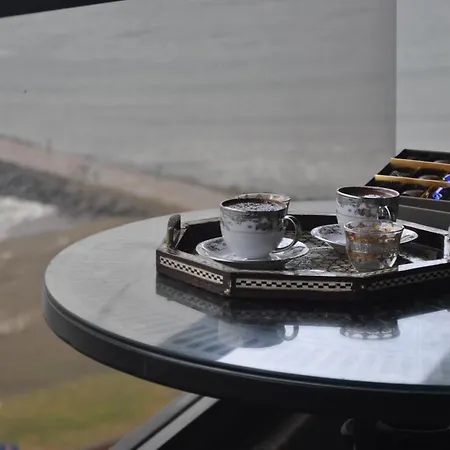 Apartment Dreams Luxury Residences & Lifestyle *