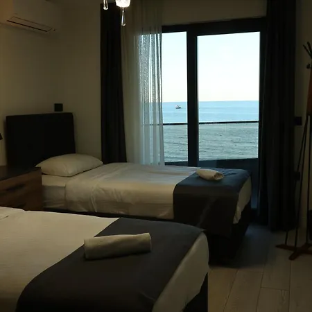 Apartment Dreams Luxury Residences & Lifestyle *