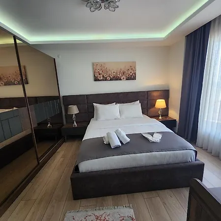 Apartment Dreams Luxury Residences & Lifestyle *